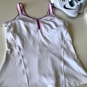 Nike Tennis tank